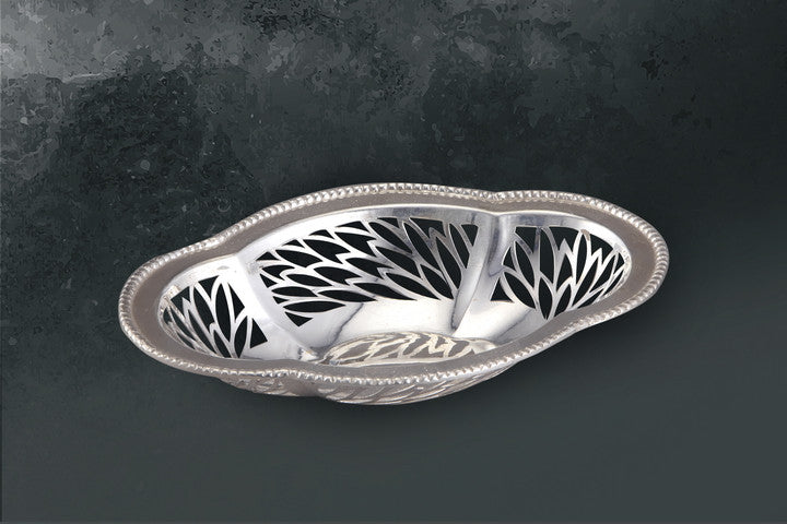 Dish Oval-Jalli - Barton,Son & Co.